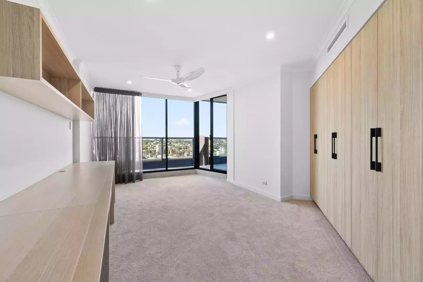 1903/180 Ocean Street, Edgecliff NSW 2027